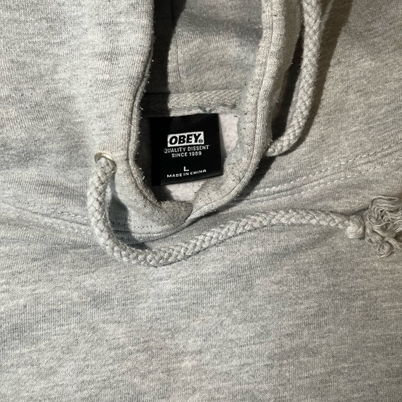 OBEY Large Grey Hoodie Pullover - Picture 11 of 13